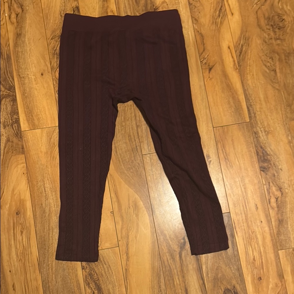Purple leggings
